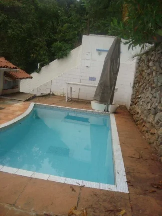 Imagem Linda Casa Oportunidade terreno maravilhoso.