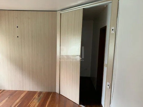 Imagem Casa no bairro Jardim Botânico de 3 dormitórios