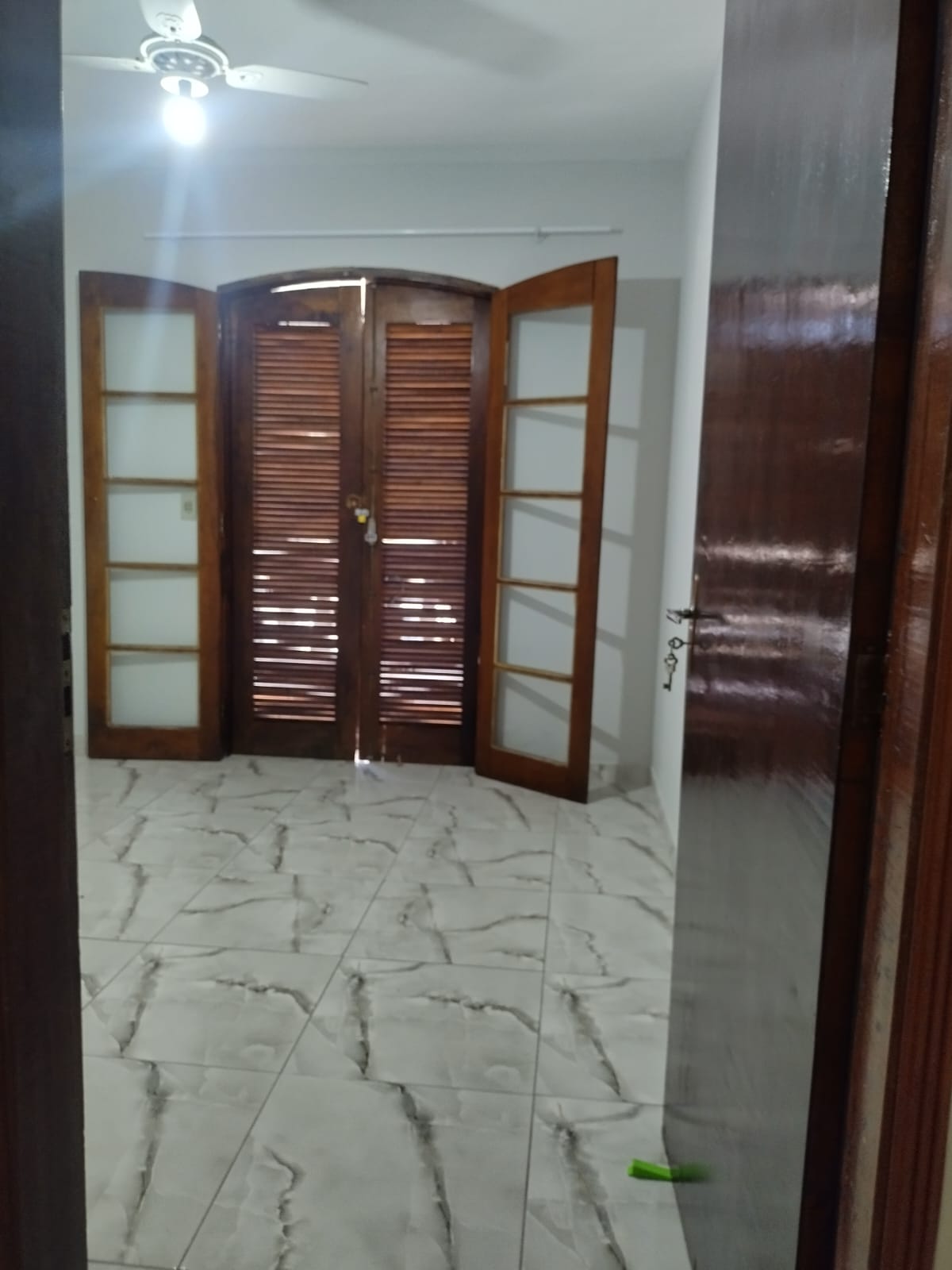 Imagem Casa com 5 Quartos à Venda, 140 metros em Paulicéia - São Bernardo do Campo