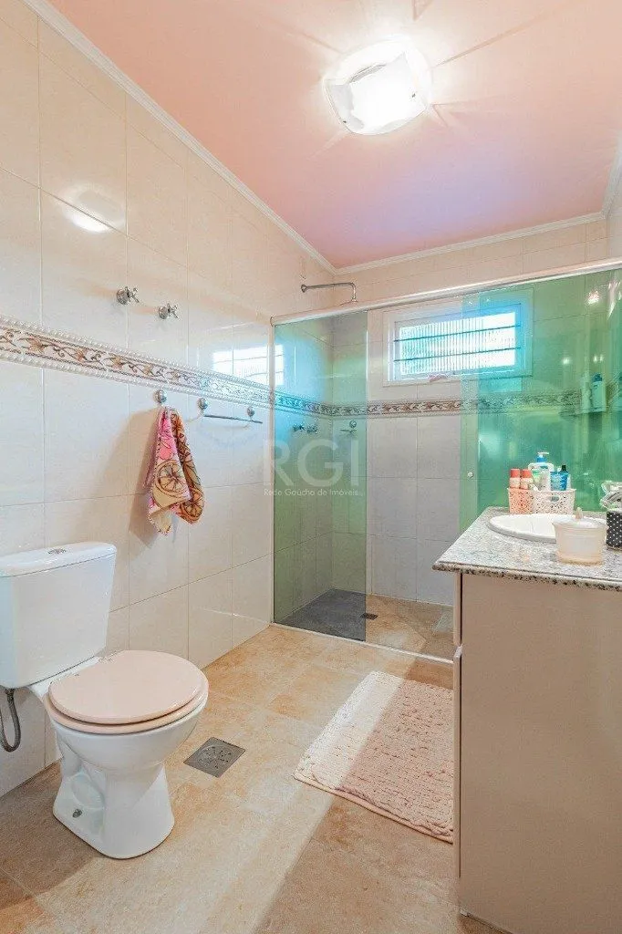 Imagem Casa de 3 dormitórios e 4 vagas de garagem no bairro Jardim Itu