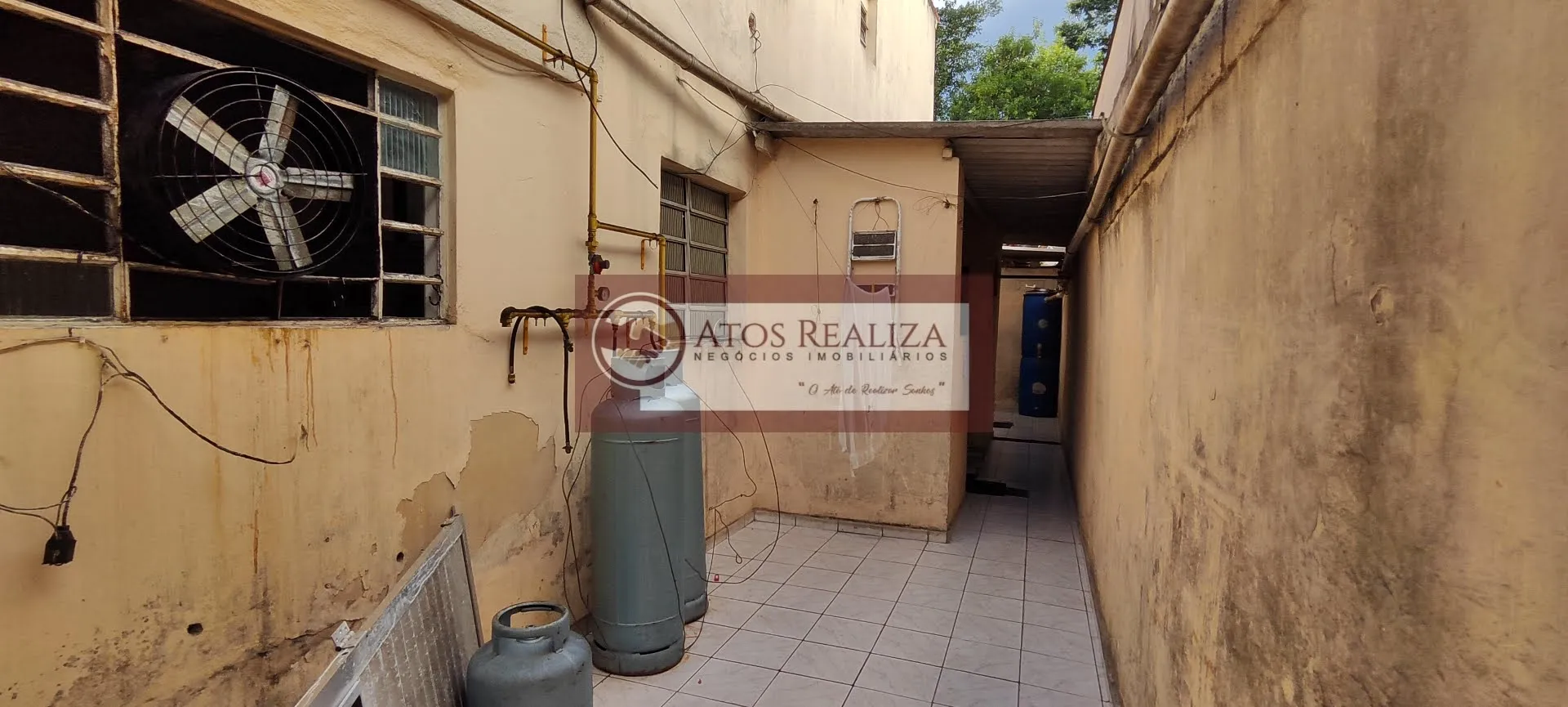 Imagem Sobrado em Veleiros SP: 110m², 4 dormitórios, 3 banheiros - Venda e Locação por R$580k