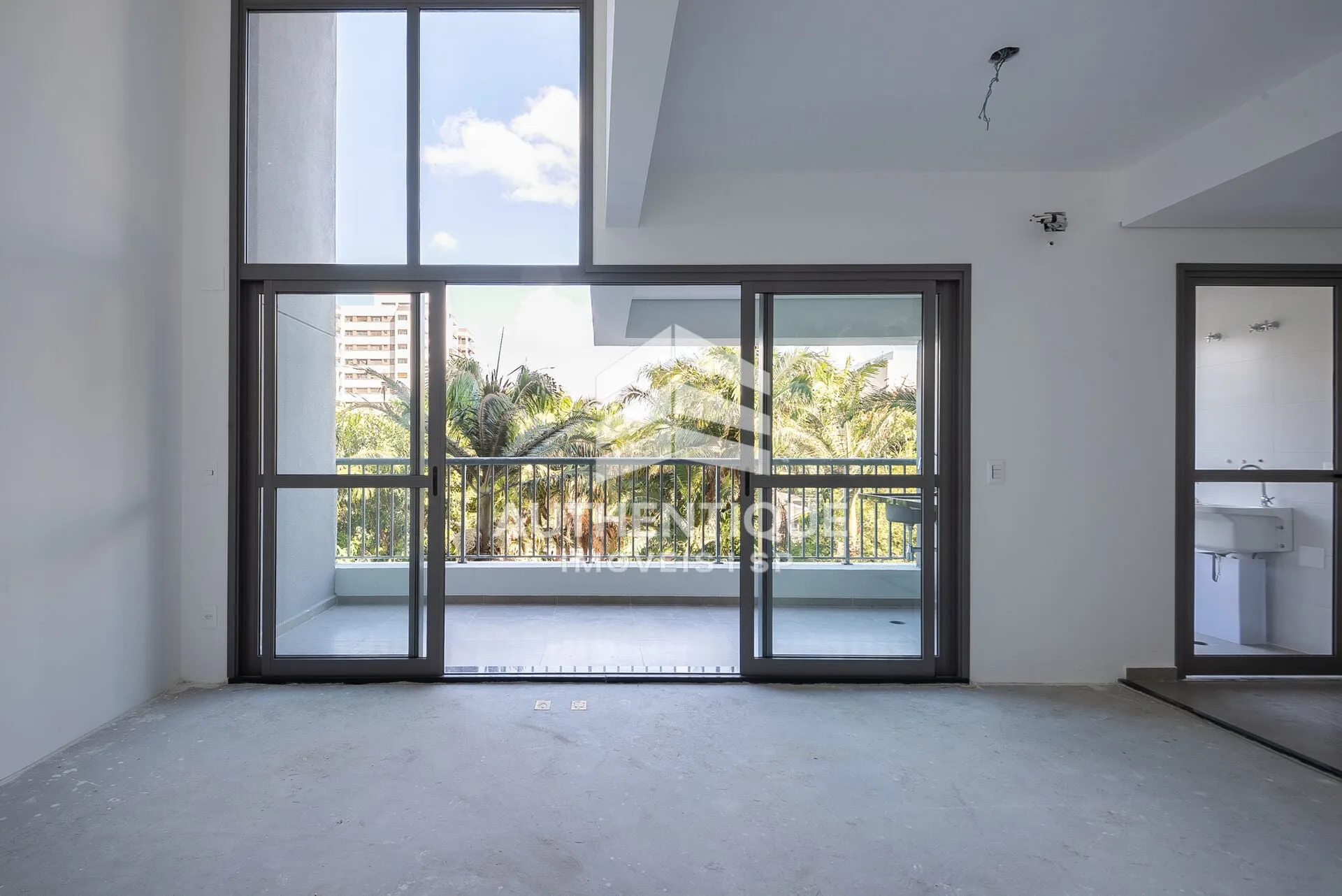 Imagem Exp Moema - Apartamento à venda em São Paulo/SP