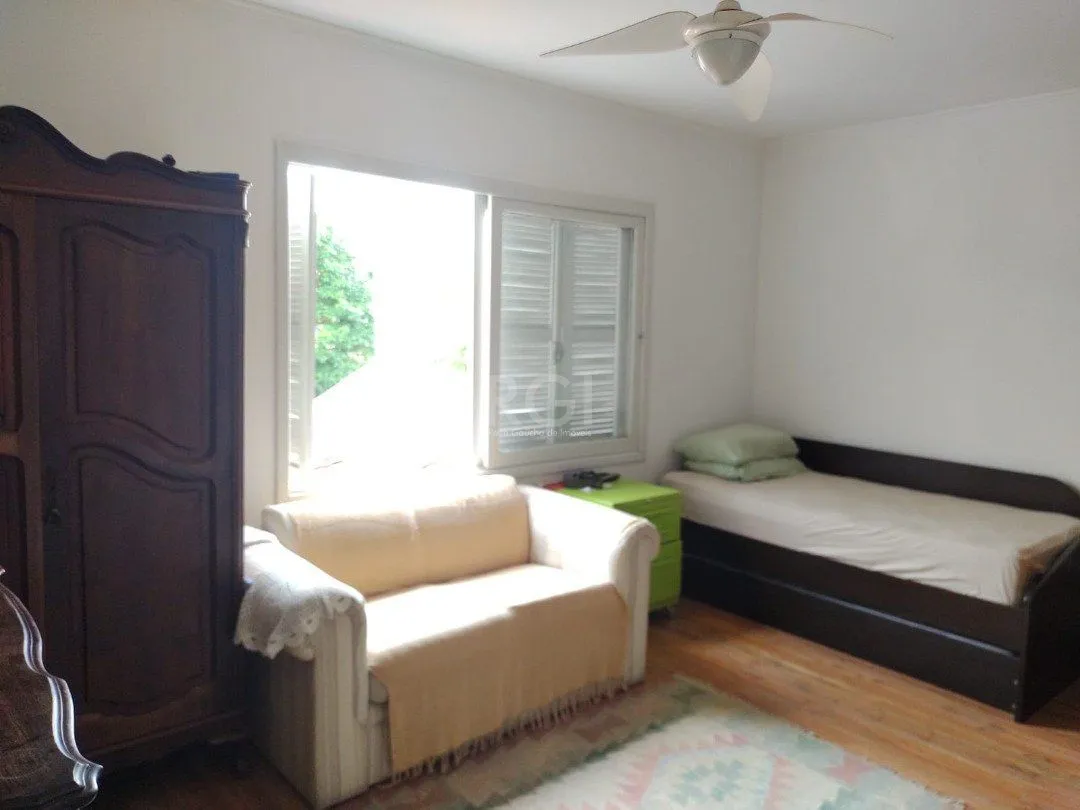 Imagem Casa para Venda - 200m², 4 dormitórios, sendo 1 suites, 3 vagas - Ipanema