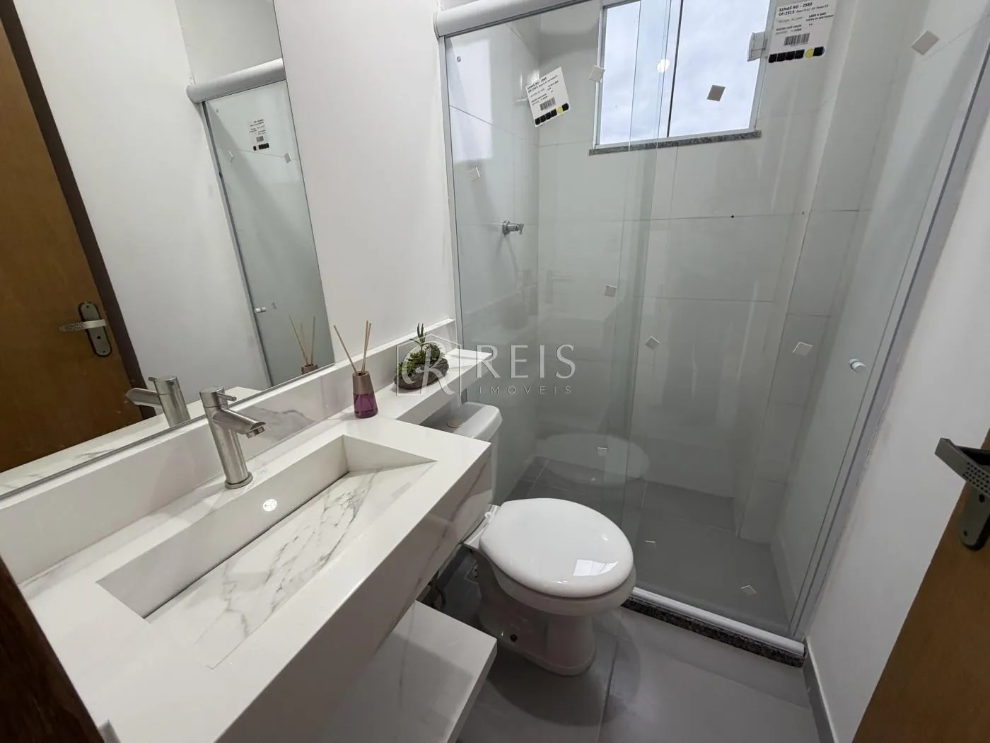 Imagem Apartamento para Venda em Rio das Ostras, Enseada das Gaivotas, 2 dormitórios, 1 suíte, 1 banheiro, 1 vaga