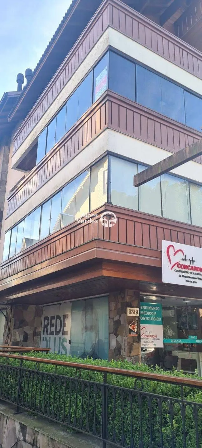 Imagem Vende-se Apartamento no Centro de Gramado-RS, com 2 quartos