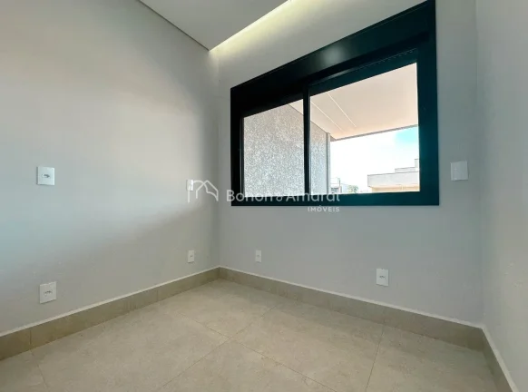 Imagem Casa térrea nova à venda com 3 quartos sendo 3 suítes, todas com armários planejados, ar condici...