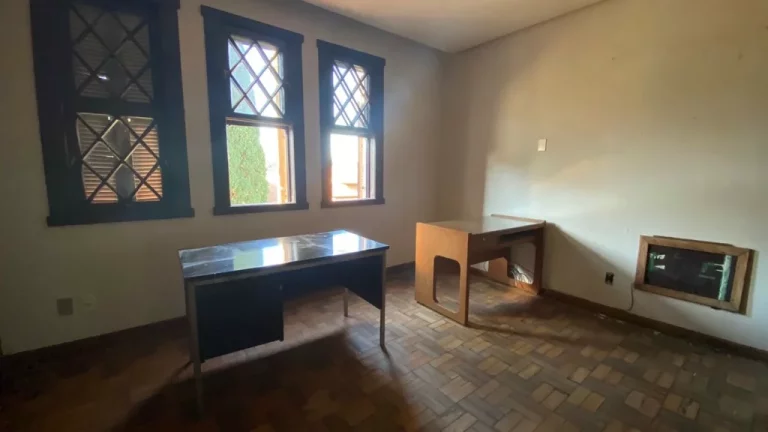 Imagem Casa para venda no bairro Vila Assunção em Porto Alegre