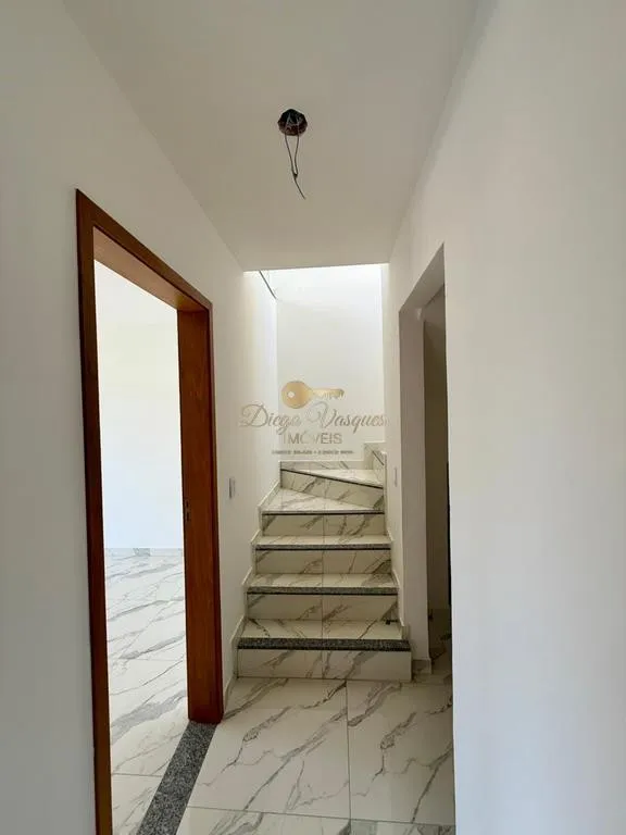 Imagem Casa em Condomínio para Venda em Teresópolis / RJ no bairro Vargem Grande