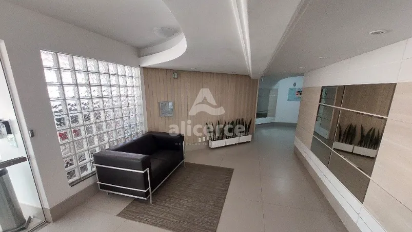 Imagem Apartamento à venda - 3 quartos I 1 suíte I 85m² I Semi mobiliado I Piscina - em Barreiros São José