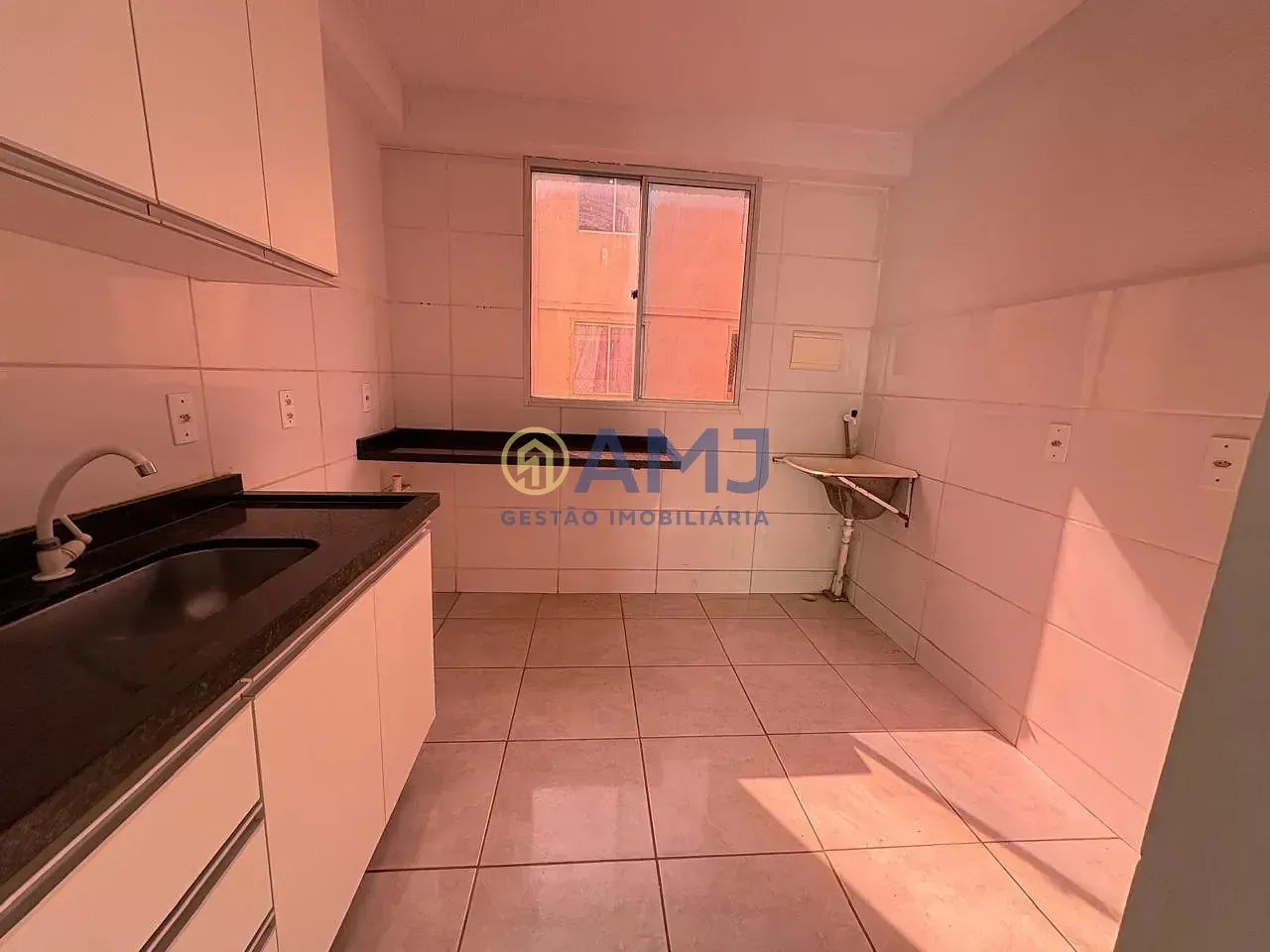 Imagem APARTAMENTO À VENDA NO CONJUNTO VERA CRUZ - GOIÂNIA