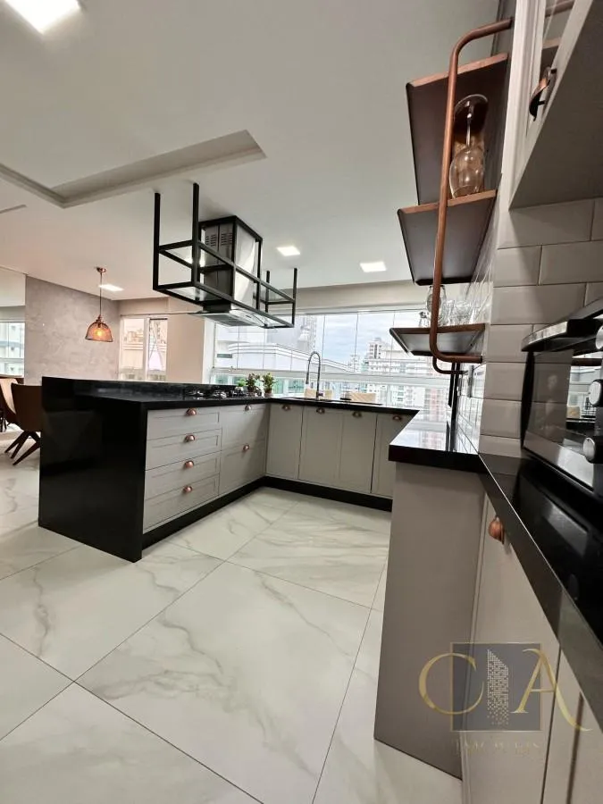 Imagem Apartamento para Venda em Itapema, Meia Praia, 3 dormitórios, 3 suítes, 4 banheiros, 2 vagas