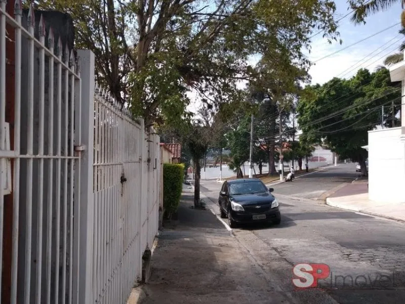 Imagem Casa à venda em São Paulo-SP, Cidade Vargas: 2 quartos, 2 banheiros, 3 vagas de garagem, 250m² de área!