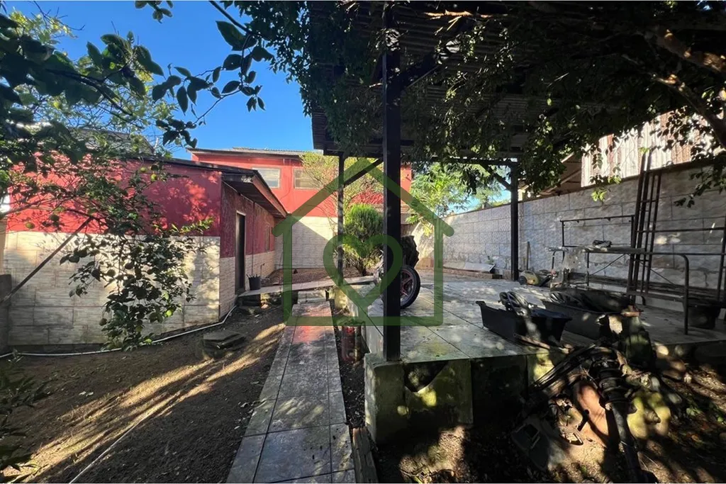 Imagem Descubra a oportunidade única de investir em um espetacular terreno desocupado na vibrante cidade d...