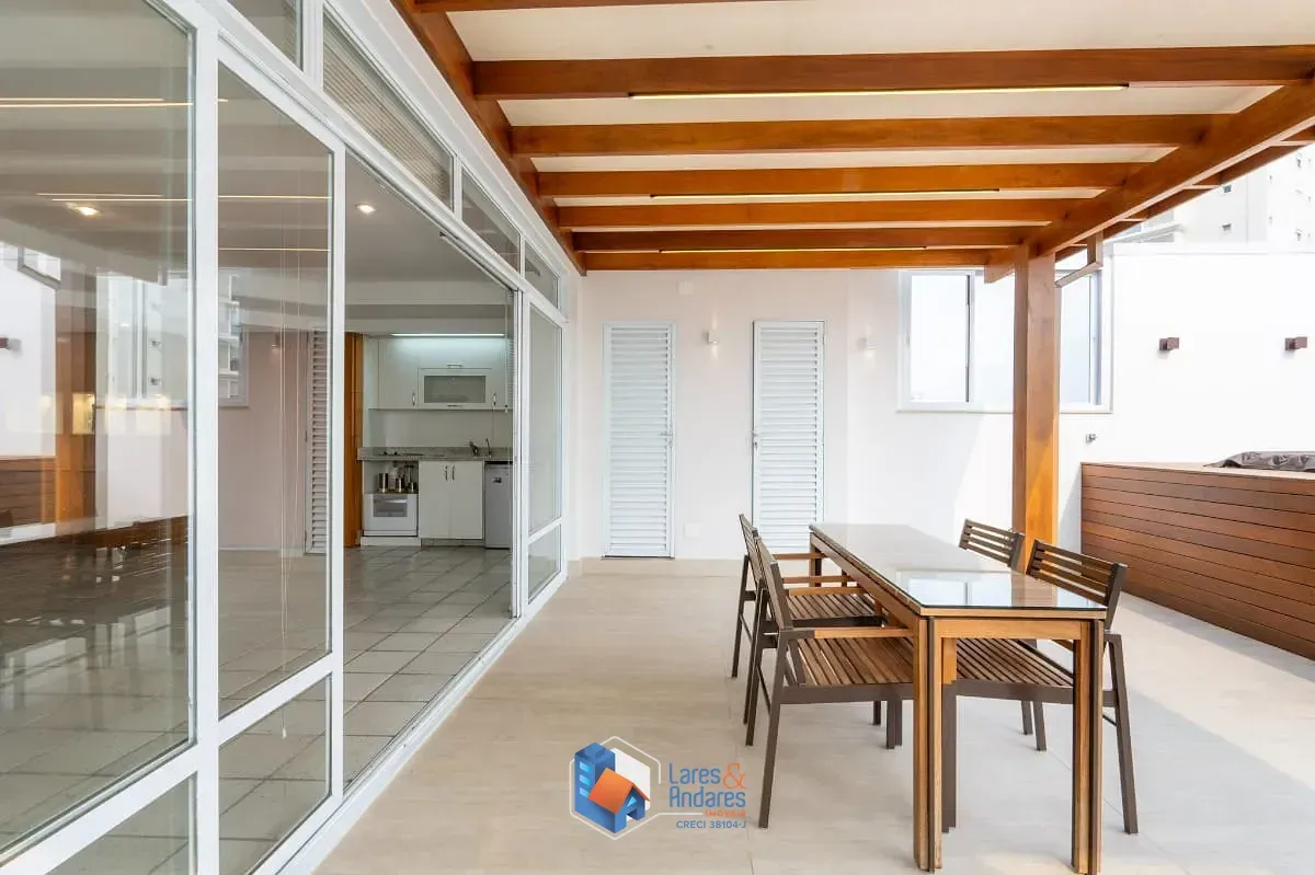 Imagem Cobertura para venda em Vila Suzana com 4 quartos, sendo 4 suítes, 488m²