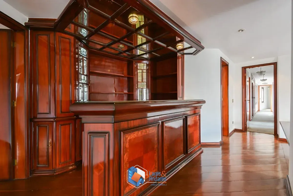 Imagem Apartamento para venda em Pacaembu com 4 quartos, sendo 1 suíte, 274m²