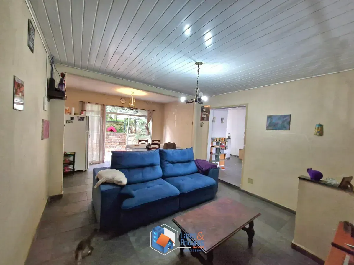 Foto do imóvel Casa para venda em Vila Mariza Mazzei com 5 quartos, sendo 1 suíte, 298m² em Rua Nabuco de Araújo