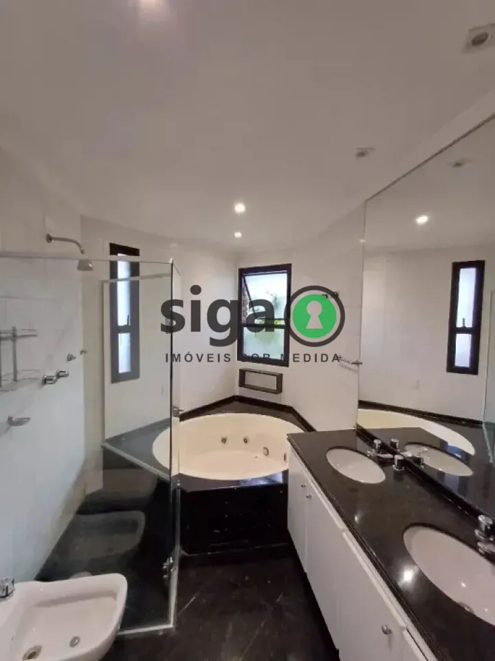 Imagem Apartamento Alto Padrão no Morumbi - 246 m², 4 Dormitórios e 4 Vagas