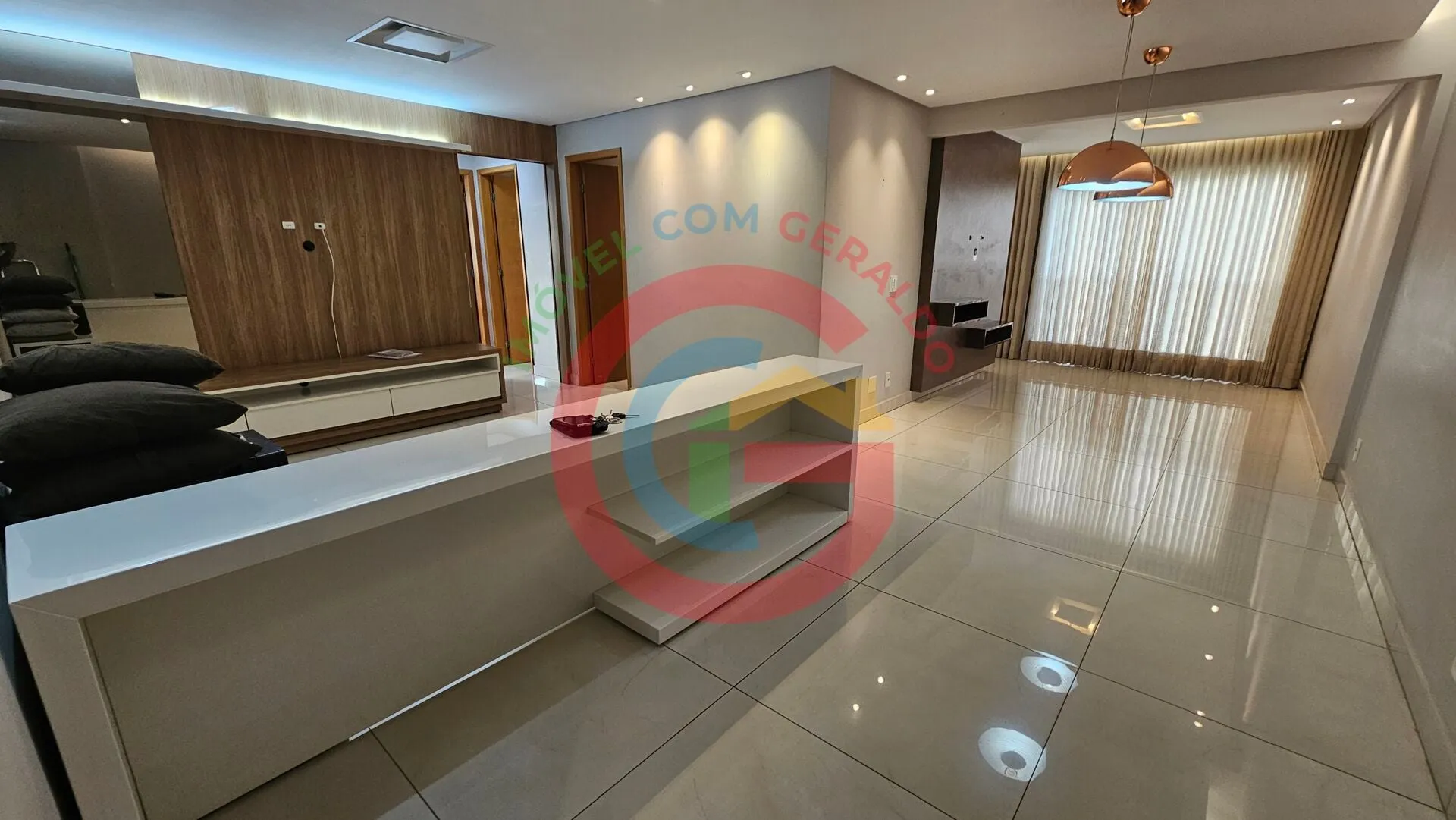 Imagem Apartamento 3Q (1 suíte) Alto do Bueno repleto em armários.
