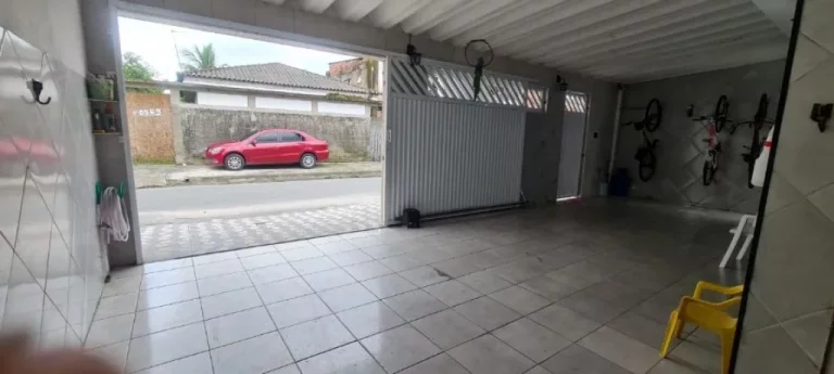 Imagem EXCELENTE CASA NA MIRIM COM 3 DORMITÓRIOS 8 VAGAS!!!