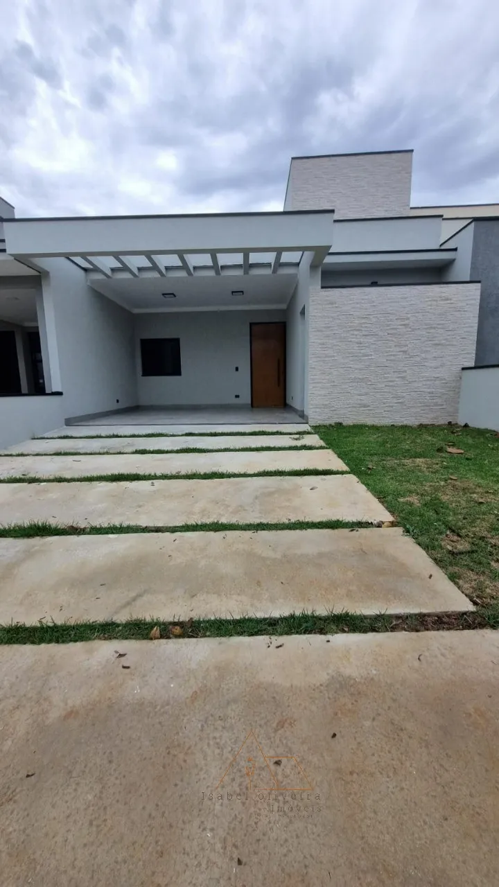 Imagem Oportunidade imperdível! Casa em condomínio à venda em Salto-SP, Village Moutonnée. 3 quartos, 1 suíte, 1 sala, 2 banheiros, 2 vagas, 104m².