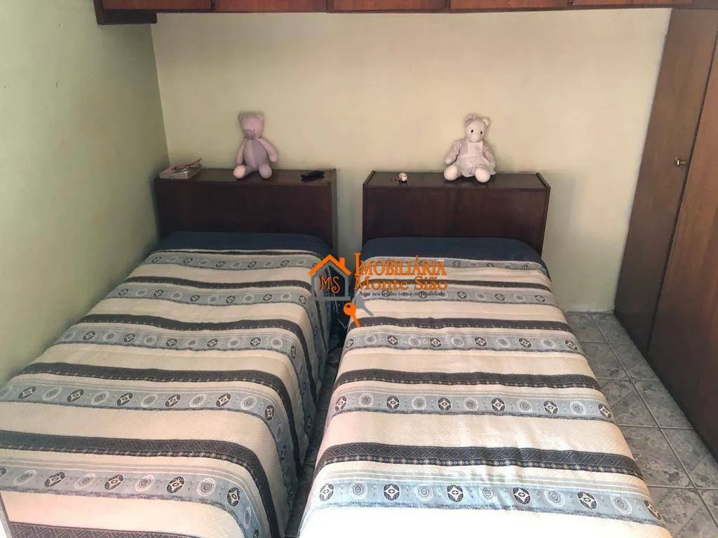 Imagem Casa com 3 dormitórios à venda, 350 m² por R$ 1.200.000,00 - Jardim Santa Bárbara - Guarulhos/SP