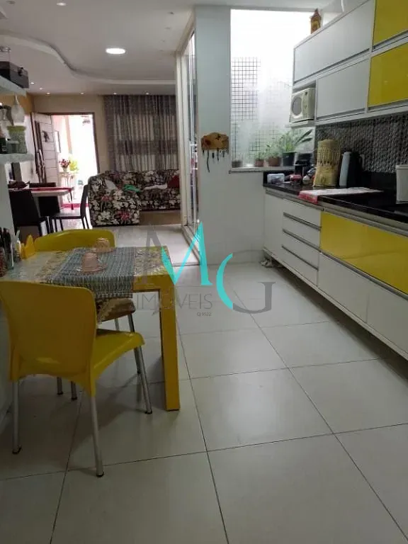 Imagem Casa com 2 dormitórios à venda, 210 m² por R$ 650.000,00 - Campo Grande - Rio de Janeiro/RJ
