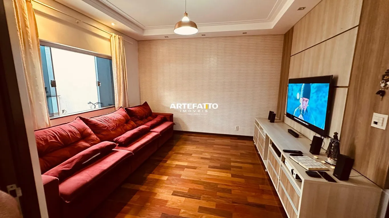 Imagem Casa à venda em Franca, Jardim Guanabara, com 4 quartos, 224m2