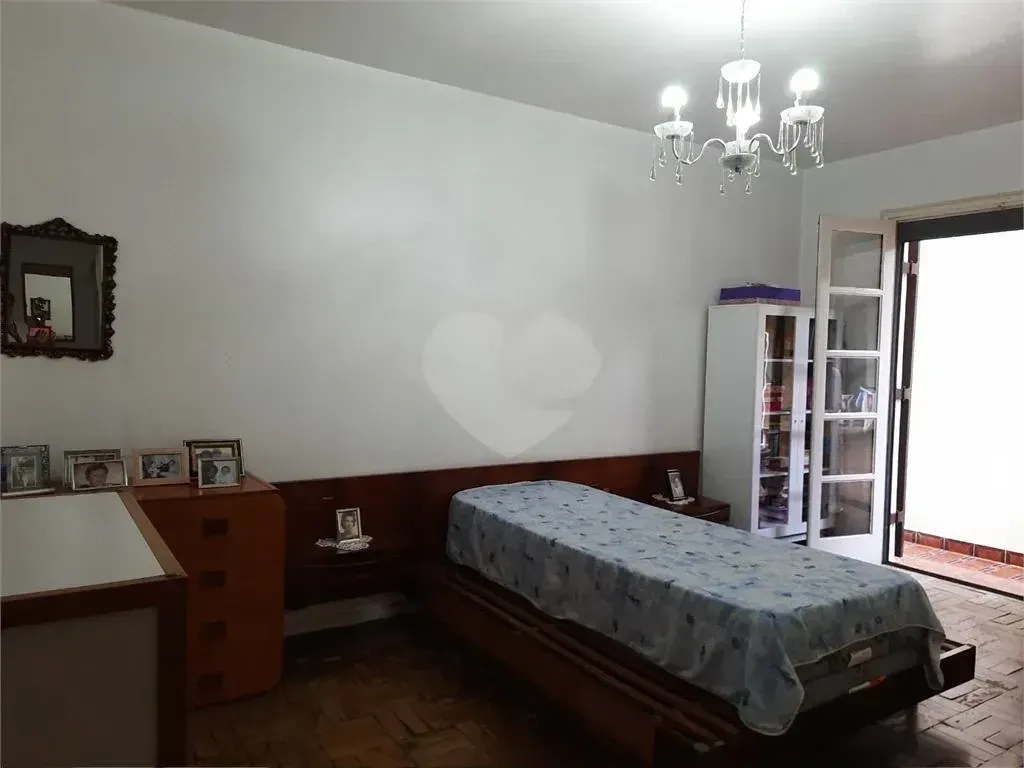 Imagem Casa com 4 Quartos à Venda, 200 m² em Parque Continental - São Paulo