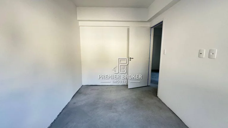 Imagem Apartamento à venda, 56 m² por R$ 420.000,00 - Várzea - Teresópolis/RJ