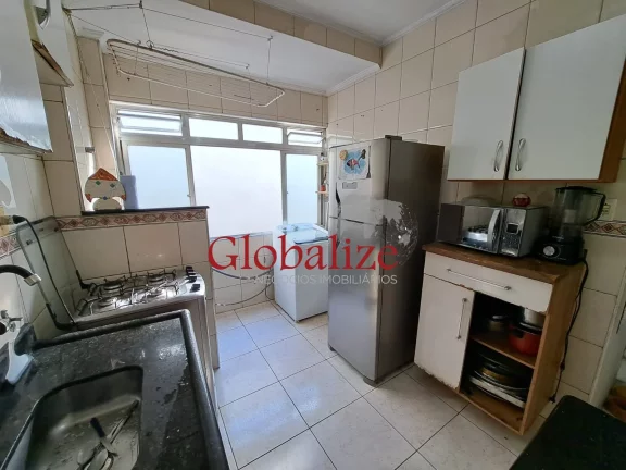 Imagem Apartamento à venda com 2 quartos, 1 banheiro, 1 vaga por R$245.000,00 no Macuco em Santos