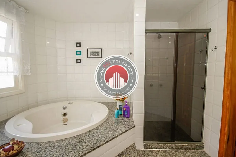 Imagem Casa Alto Padrão a Venda no bairro Barra da Tijuca - Rio de Janeiro, RJ