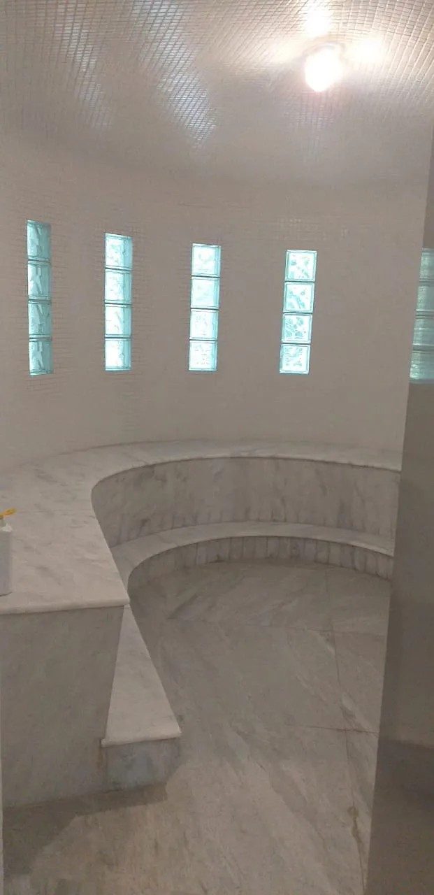 Imagem Apartamento à venda em Guarujá no condomínio Sorocotuba