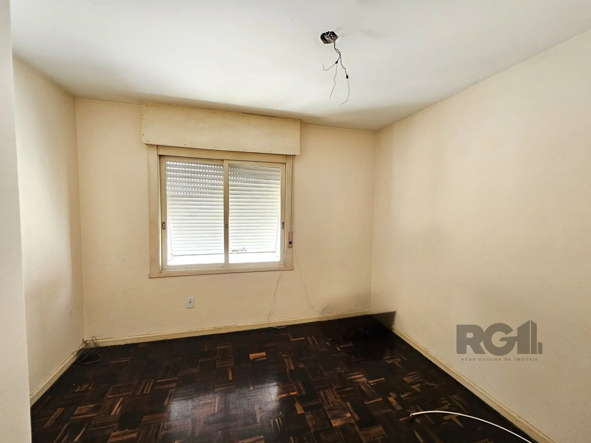 Imagem Apartamento para Venda - 94.09m², 3 dormitórios, 2 vagas - Mont Serrat