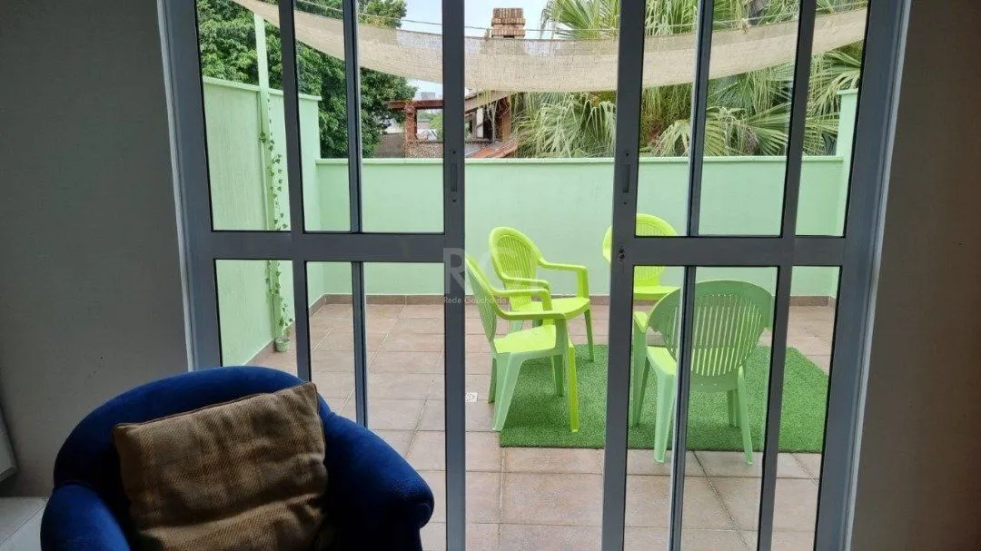 Imagem Casa Condominio para Venda - 218m², 3 dormitórios, sendo 1 suites, 2 vagas - Ipanema