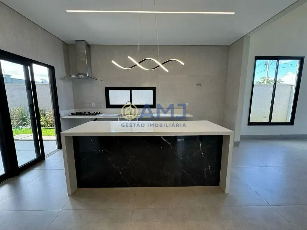 Imagem Venda de Casa de Alto Padrão no Terras Alpha 1 - Senador Canedo
