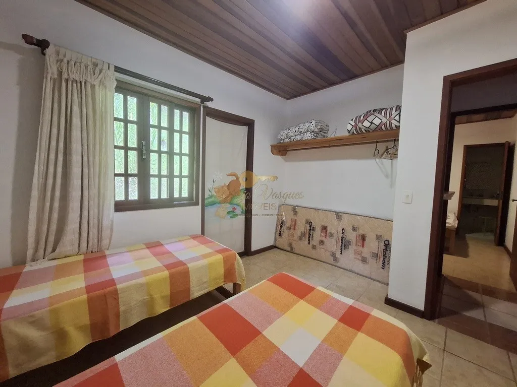 Imagem Casa em Condomínio para Venda em Teresópolis / RJ no bairro Canoas