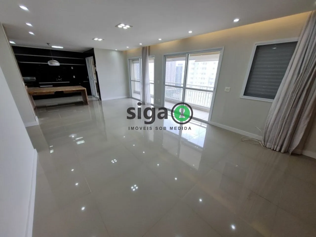 Imagem Apartamento a venda no Alto da Boa Vista com 3 quartos 148m²