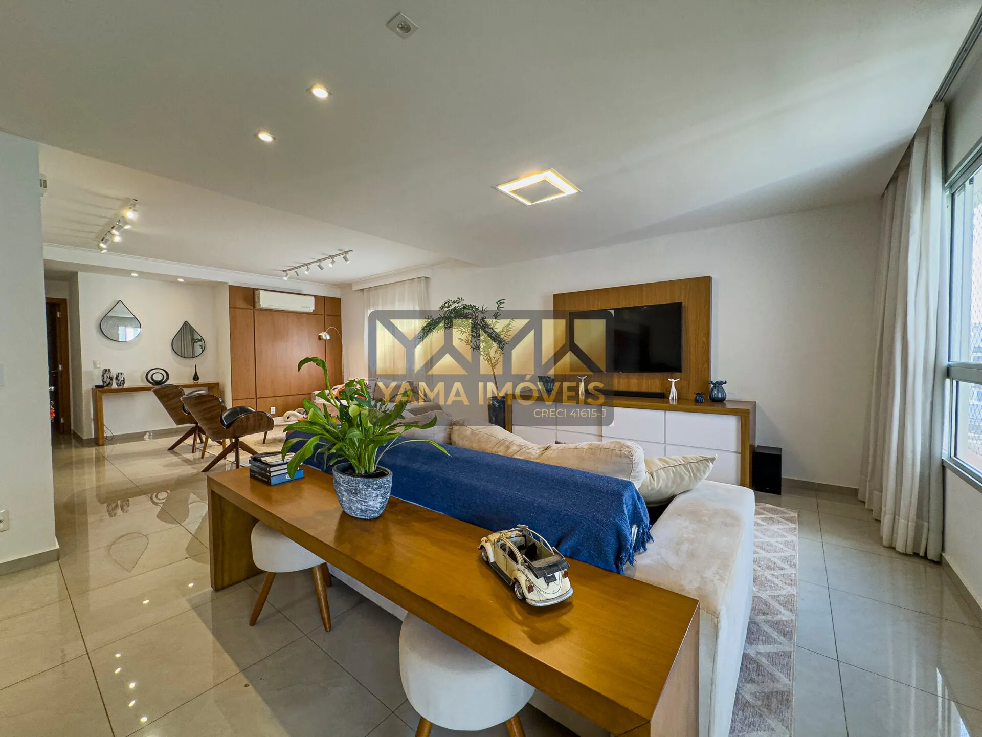 Imagem Edifício Stuttgart - Apartamento 3 Suítes, 214 m², Varanda Gourmet - Edifício Stuttgart - Bosque das Juritis