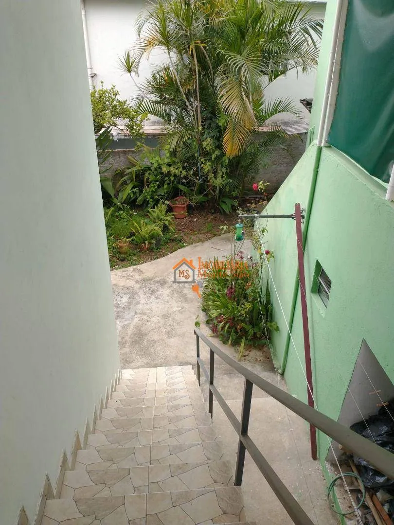 Imagem Sobrado com 3 dormitórios à venda, 300 m² por R$ 689.000,00 - Cidade Jardim Cumbica - Guarulhos/SP