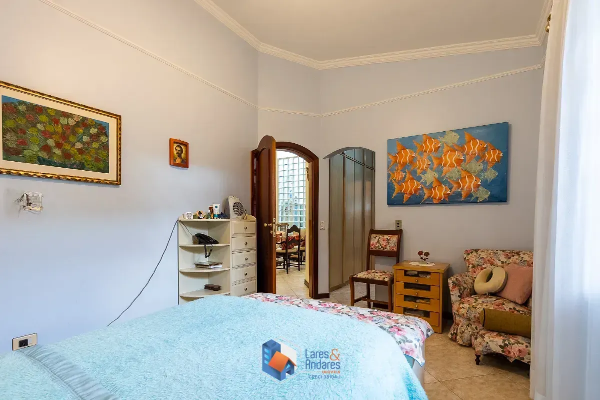 Imagem Casa para venda em Planalto Paulista com 2 quartos, sendo 2 suítes, 230m²