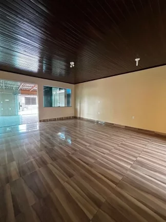 Imagem Excelente casa no Manoa , pronta para ser financiada, casa com cômodos espaçosos, sendo 4 dormitórios sendo duas suítes e demais dependências