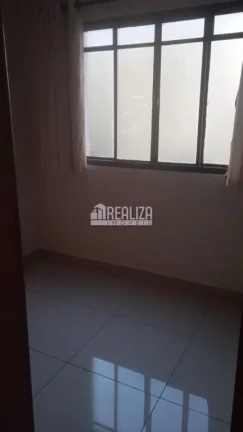 Imagem Apartamento à Venda no Centro de Uberaba com 3 Dormitórios