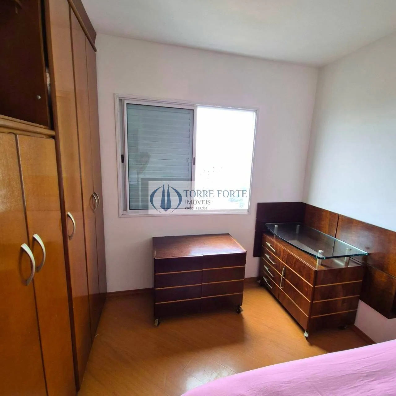 Imagem Ótimo Apartamento com 2 Dormitórios, 1 Suíte e 2 Vagas no Ipiranga