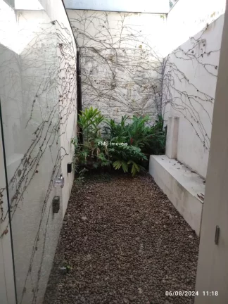 Imagem Casa comercial com 240m² no Jardim América.