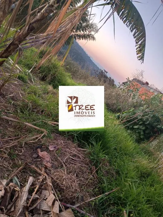 VENDA DE TERRENO NO PARQUE RODRIGO BARRETO, EM ARUJÁ/SP, OPORTUNIDADE com 500m², ideal para galpão! CONSULTE-NOS.