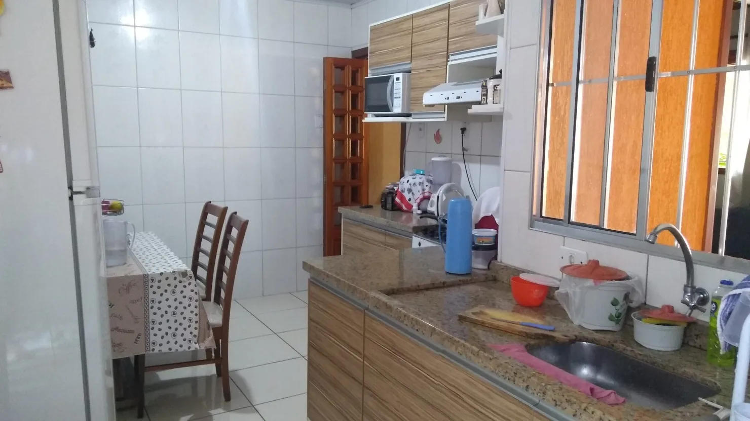 Imagem Casa à venda 3 Quartos, 2 Suites, 2 Vagas, Loteamento Residencial Andrade, Pindamonhangaba - SP