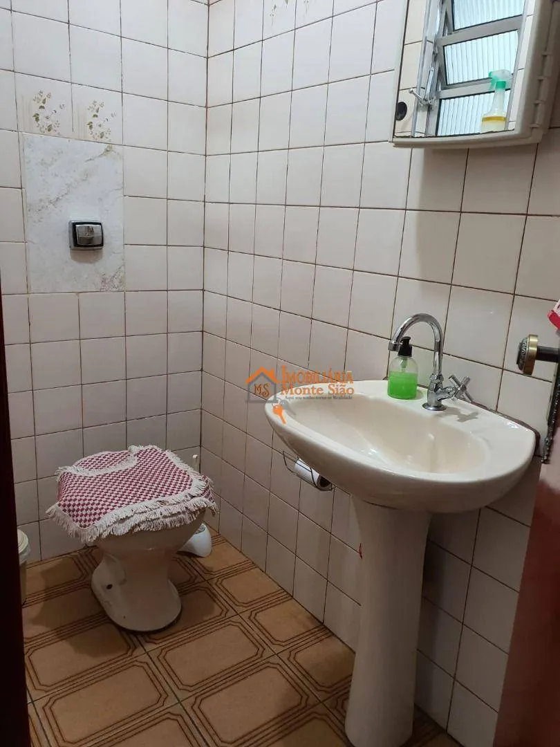 Imagem Sobrado com 3 dormitórios à venda, 290 m² por R$ 970.000,00 - Jardim Divinolândia - Guarulhos/SP
