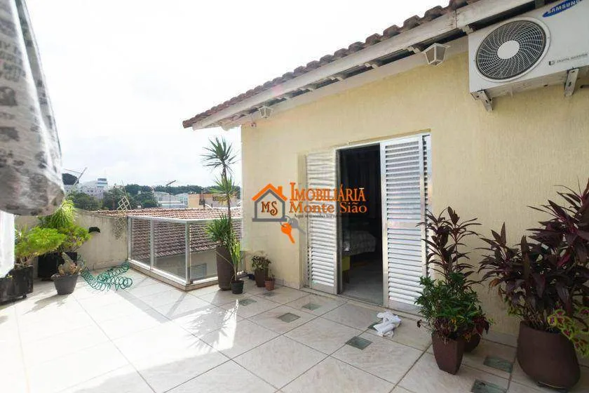 Imagem Sobrado com 3 dormitórios à venda, 200 m² por R$ 1.100.000,00 - Cocaia - Guarulhos/SP