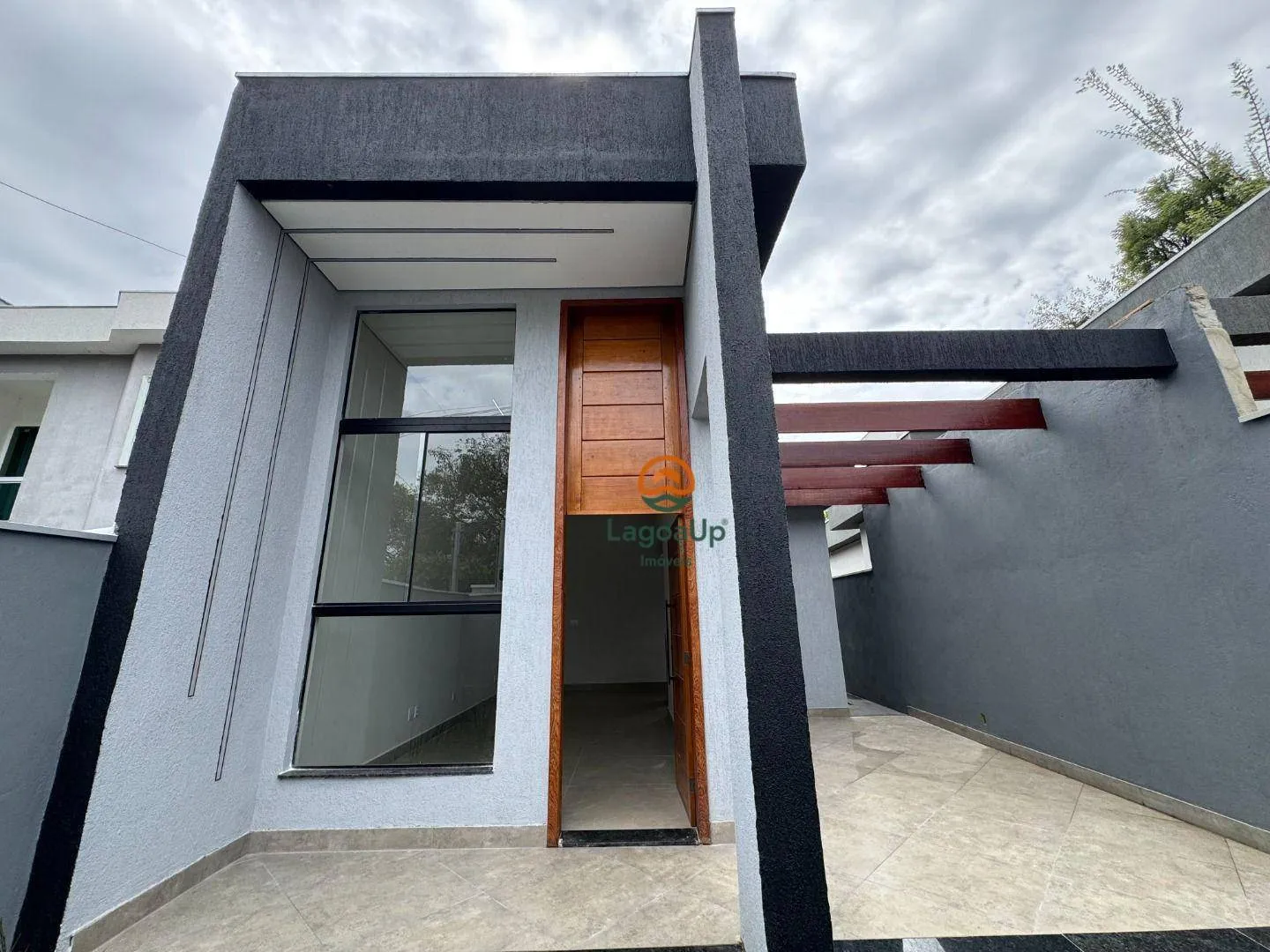 Imagem Casa com 3 dormitórios à venda, 96 m² por R$ 730.000,00 - Jardim Imperial - Lagoa Santa/MG