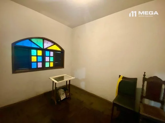 Imagem VENDA - CASA em área comercial com 2 LOJAS e 3 dormitórios à venda, 200 m² por R$ 700.000 - Santana - Cariacica/ES